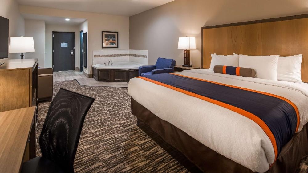 Best Western Plus Ardmore Inn & Suites Image 16