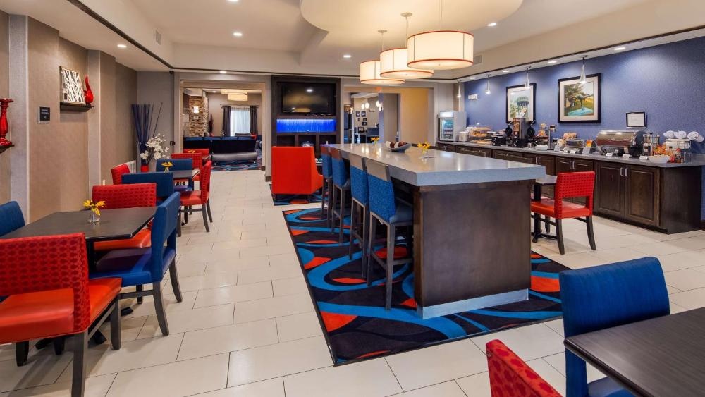 Best Western Plus Ardmore Inn & Suites Image 23