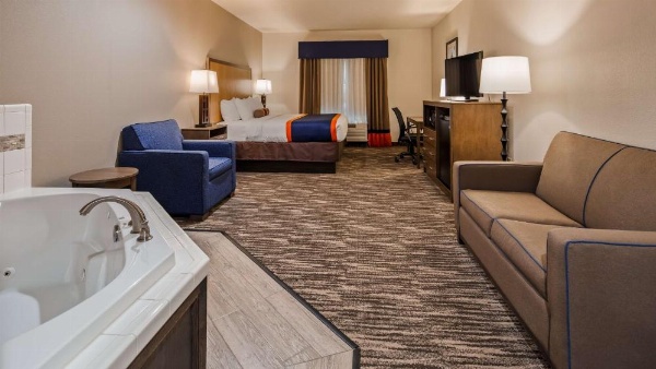 Best Western Plus Ardmore Inn & Suites image 17